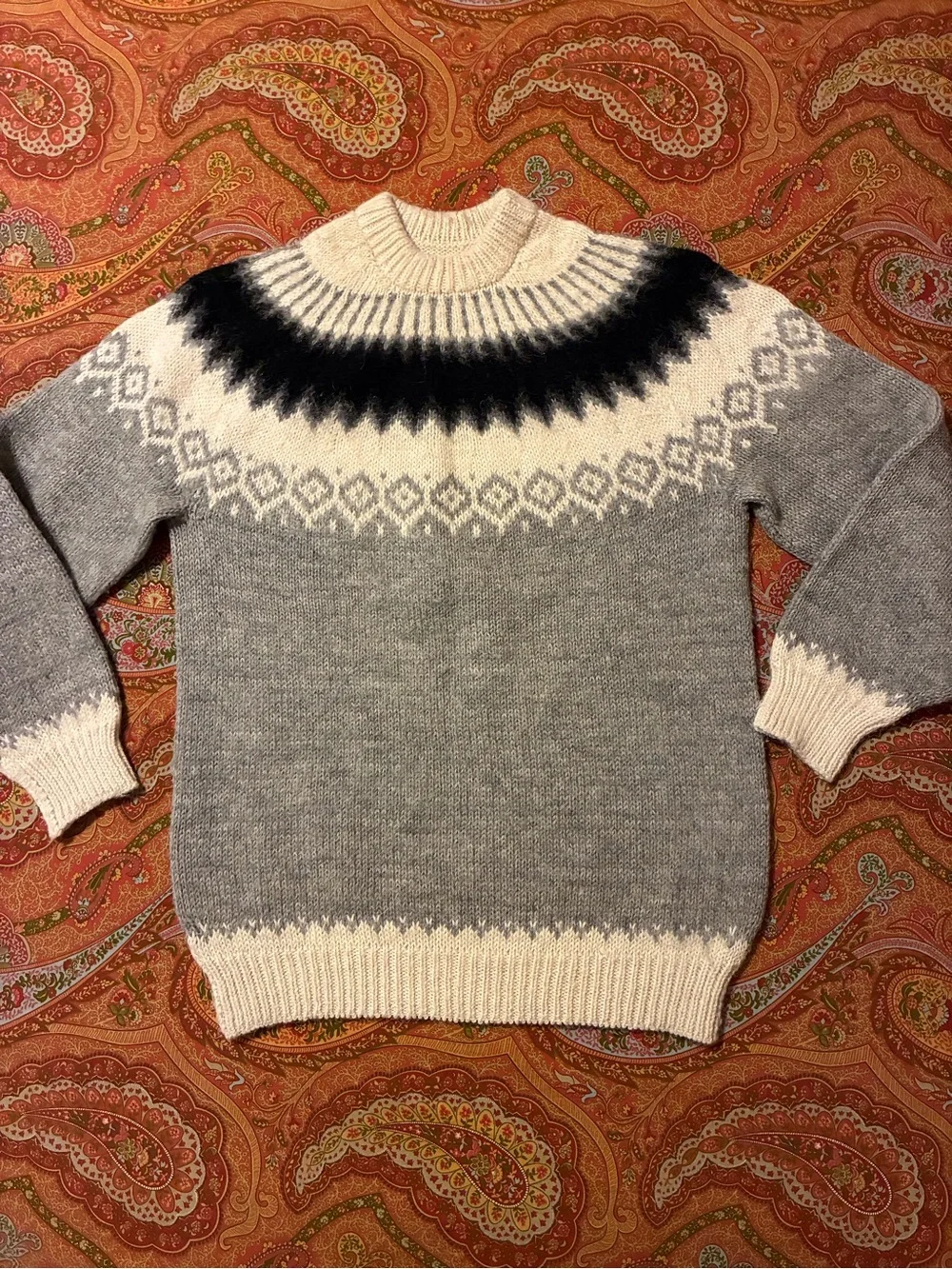 Classic Gray & Cream Nordic Knit Sweater - Unbranded